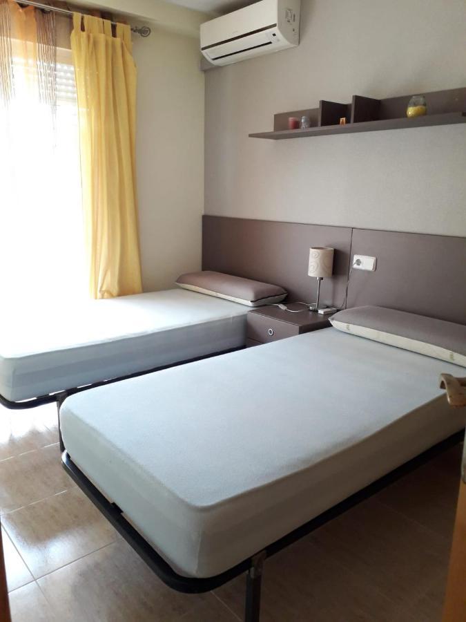 Apartamento Para 4-6 Personas En Larimar Салоу Екстер'єр фото