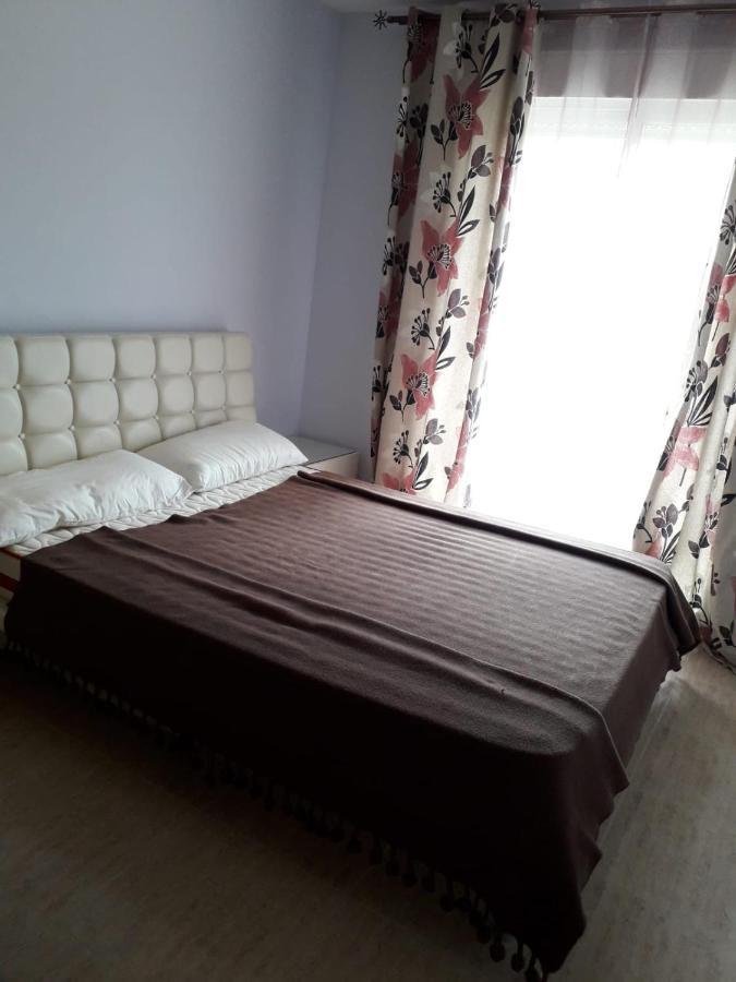 Apartamento Para 4-6 Personas En Larimar Салоу Екстер'єр фото